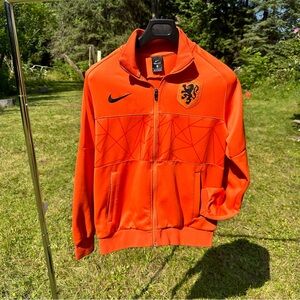 Netherlands NIKE National Football Team Size M.